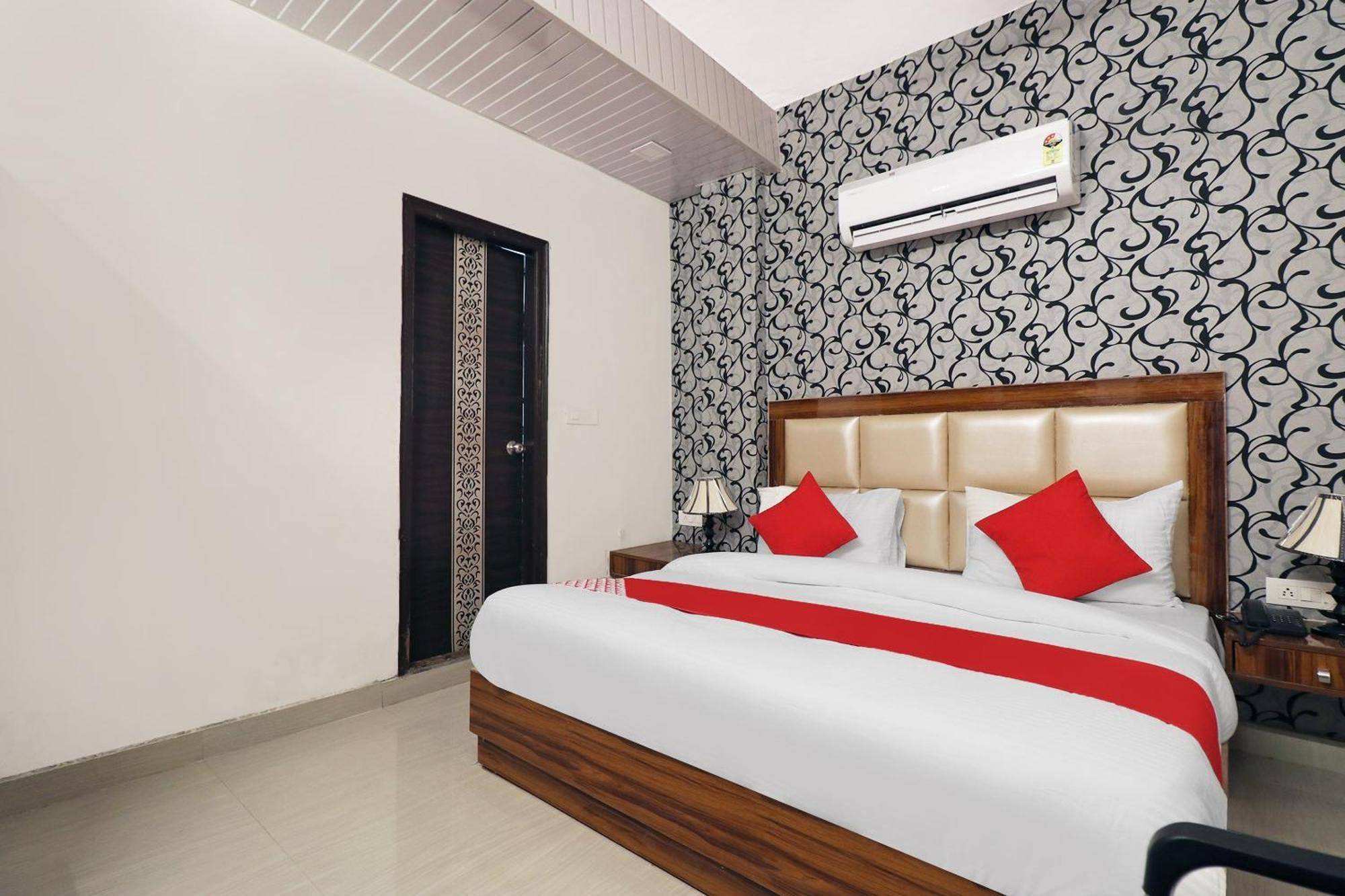 Hotel O Sangeet ฟารีดาบัด ภายนอก รูปภาพ